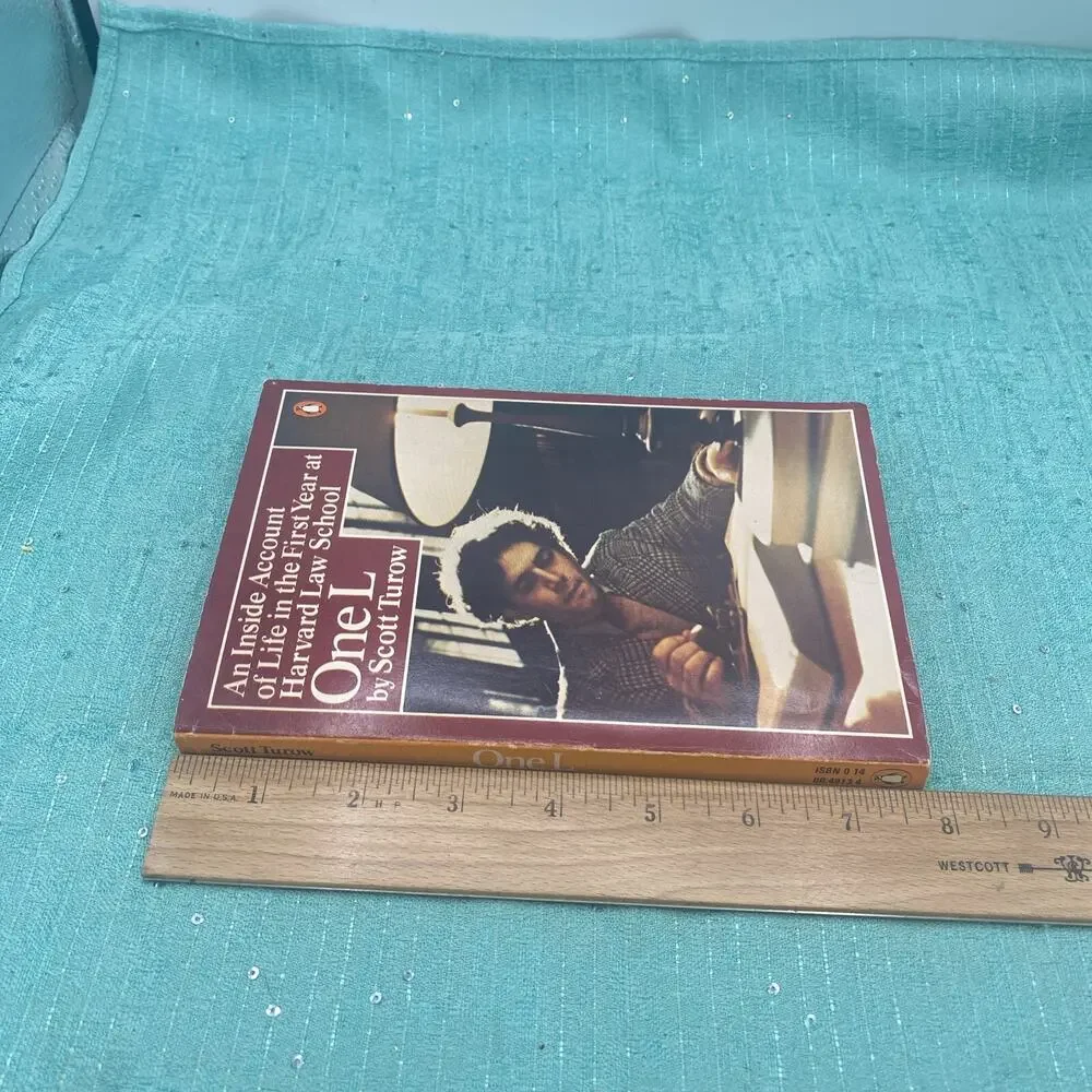 One L By Scott Turow Paperback Book 1981 Reprinted